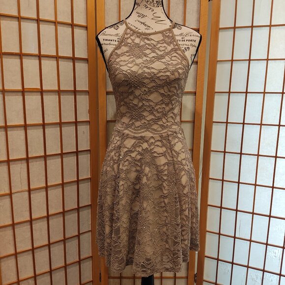 Honey and Rosie Fit and Flare Lace Dress, Size XS, Excellent Used Condition! - Picture 1 of 6